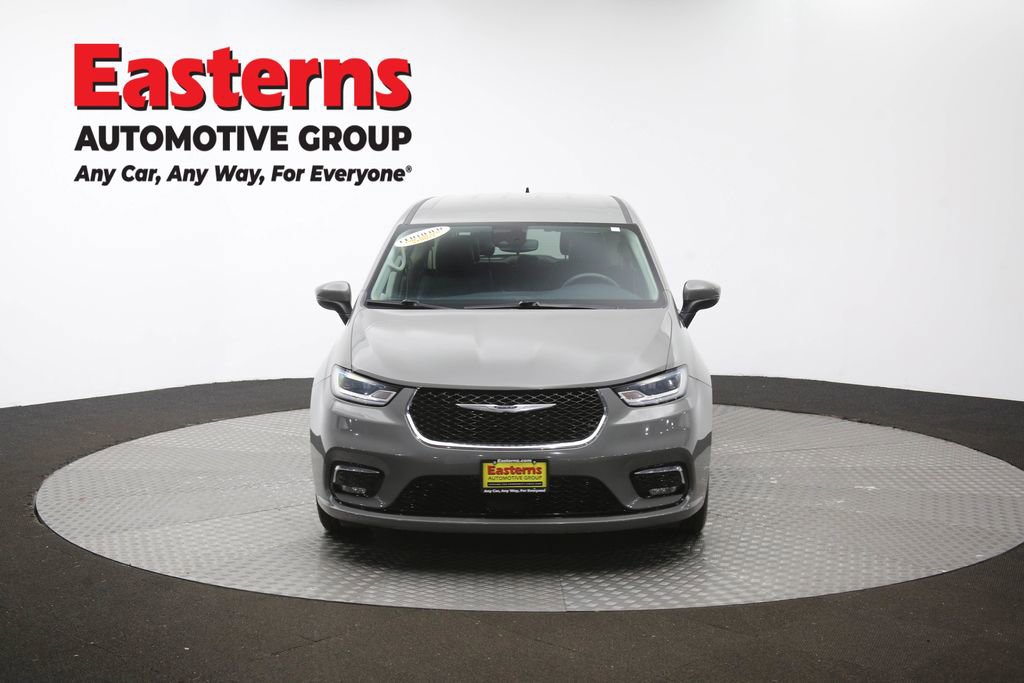 Used 2023 Chrysler Pacifica Touring-L FWD image 53