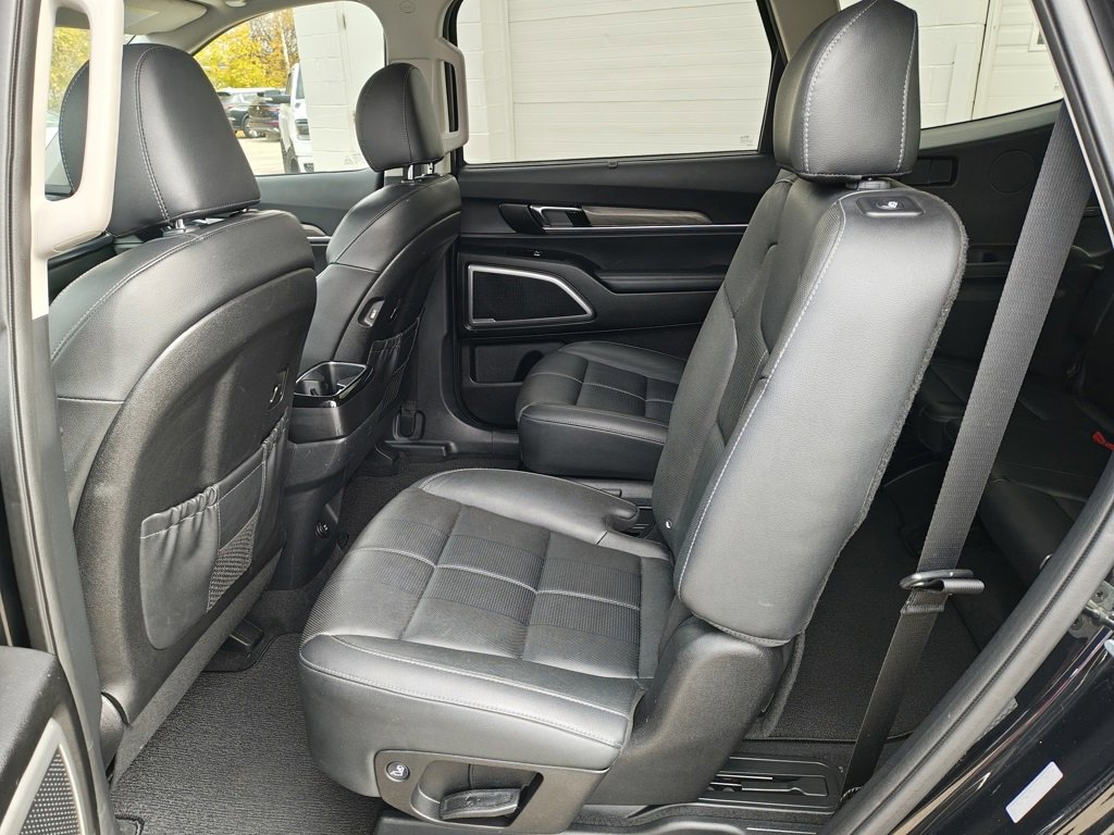 Used 2021 Kia Telluride EX w/ EX Premium Package image 30