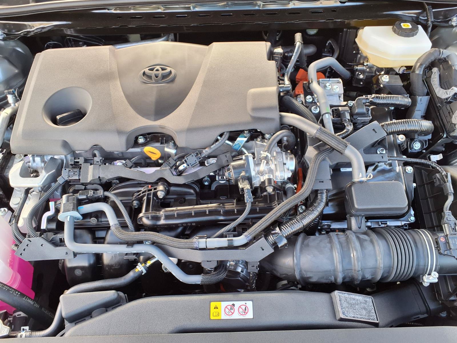 New 2026 Toyota Camry SE w/ Convenience Package FWD image 28