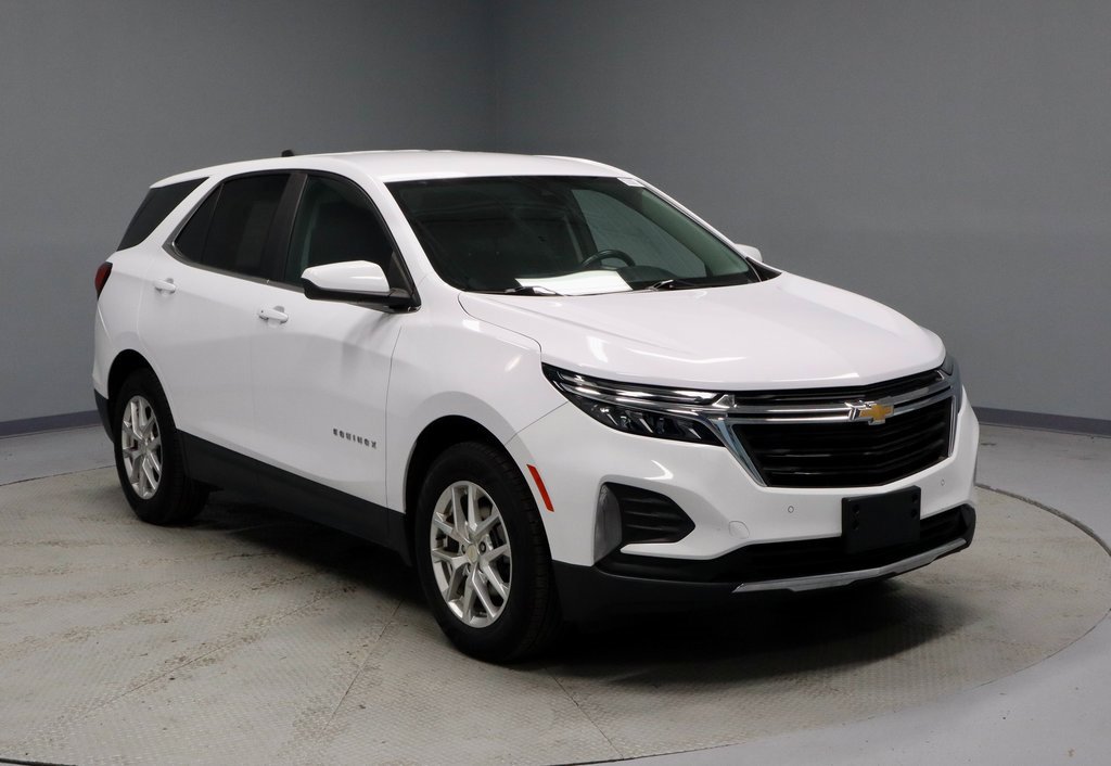 Used 2022 Chevrolet Equinox LT w/ Driver Convenience Package image 1