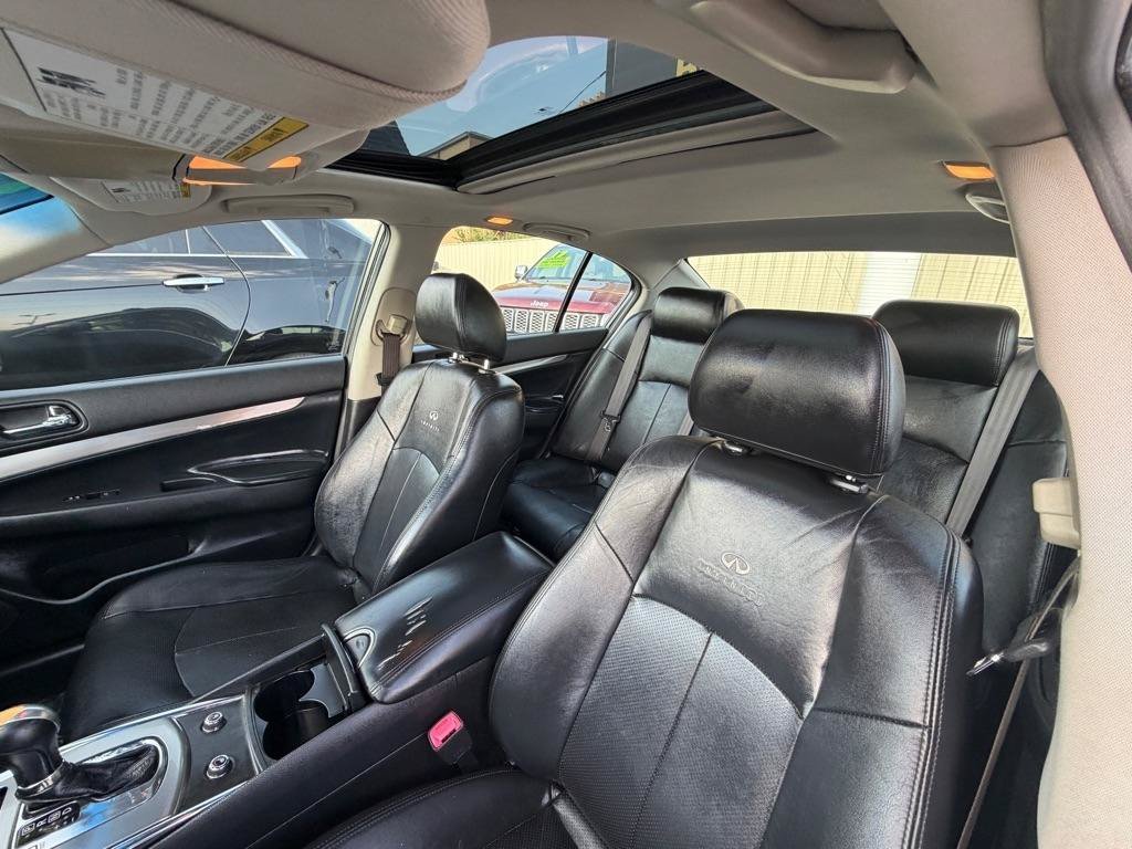 Used 2012 INFINITI G37 Journey w/ Premium Pkg RWD image 28