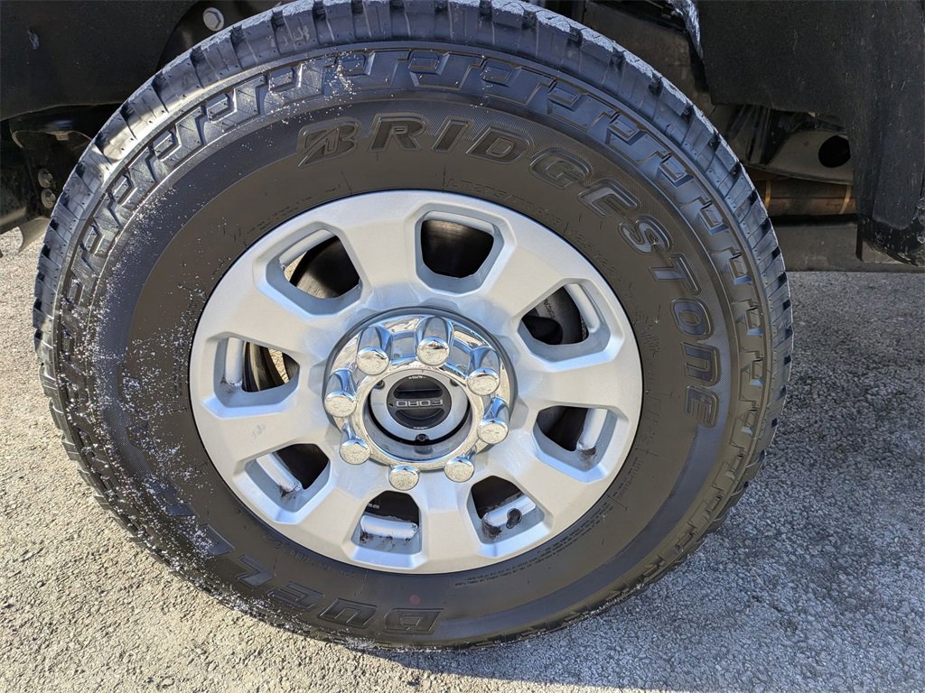 Used 2024 Ford F250 XLT w/ Snow Plow Prep Package image 9