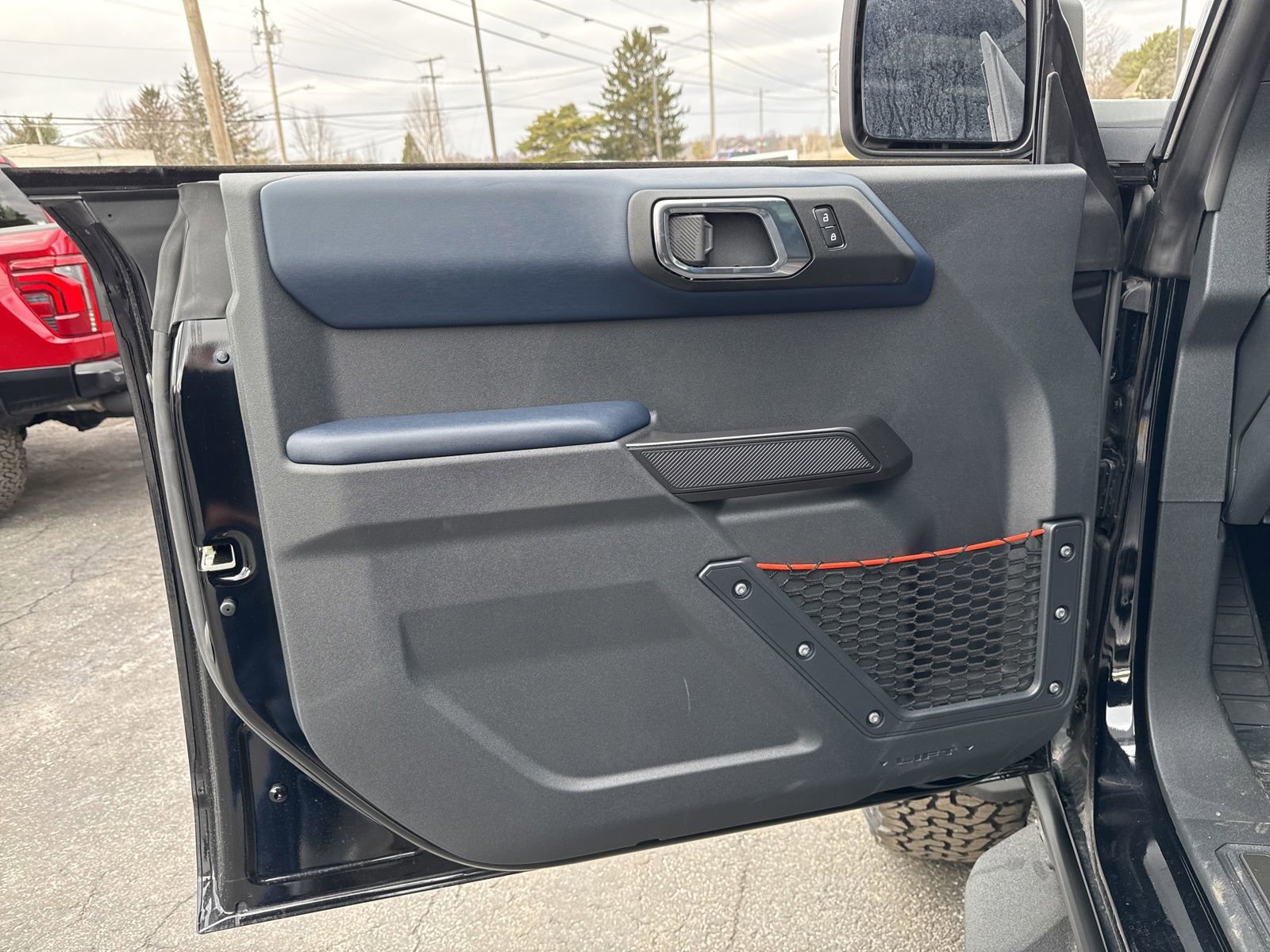 New 2025 Ford Bronco Raptor image 18