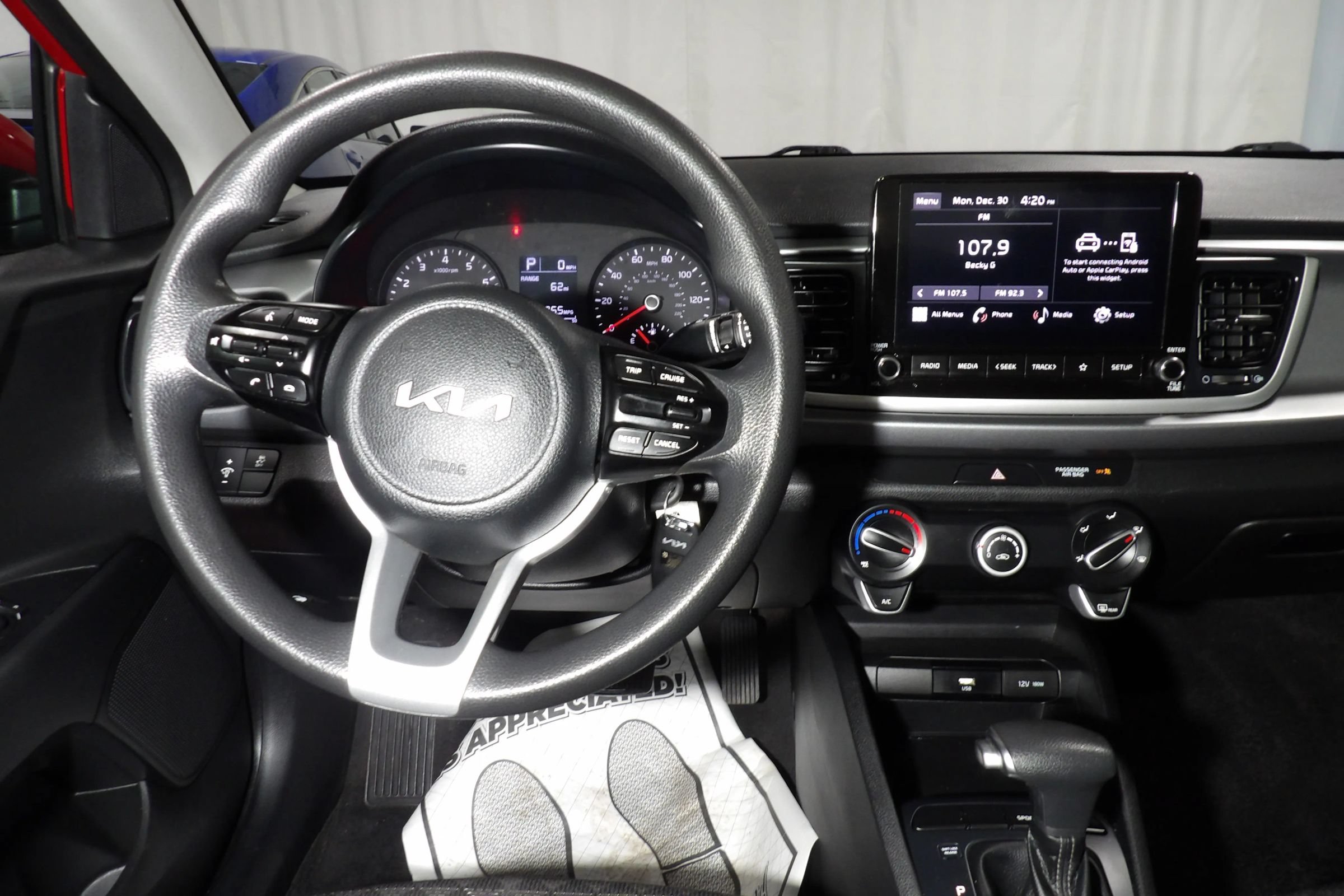 Used 2022 Kia Rio S FWD image 11