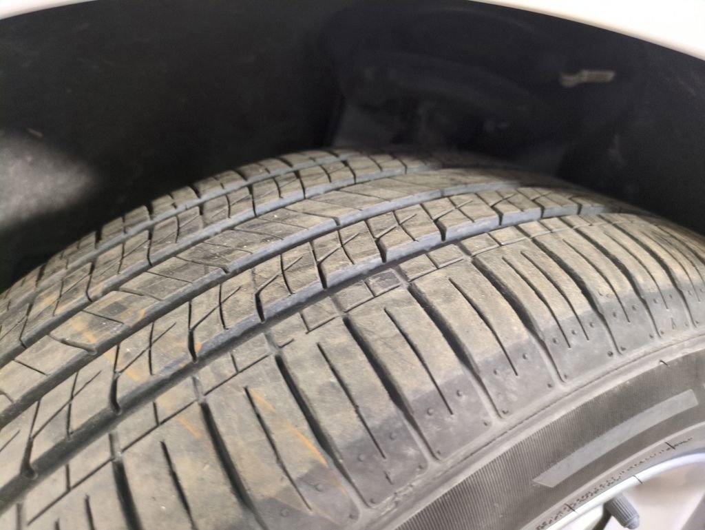 Used 2019 Honda Accord LX image 30