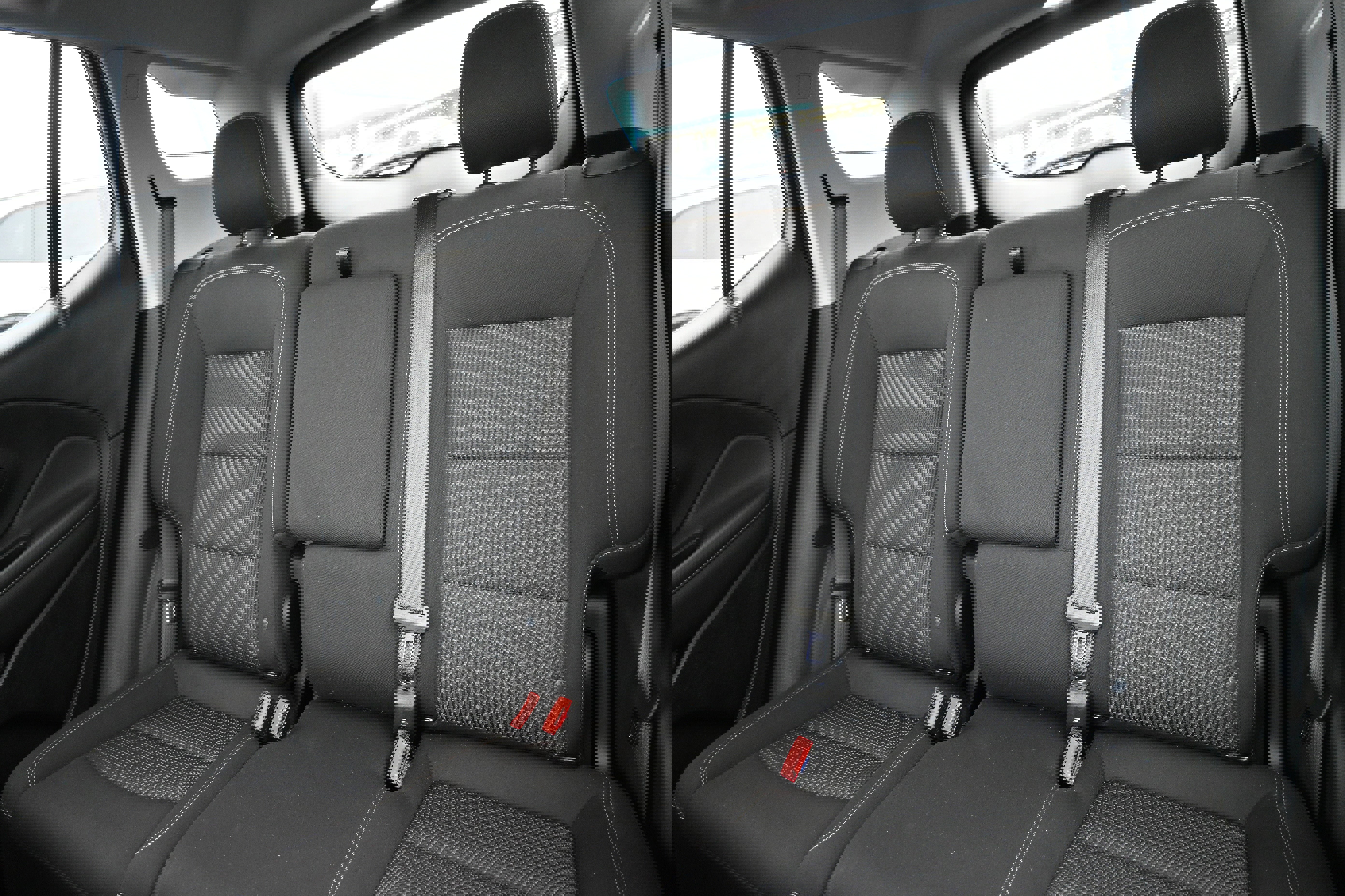 Used 2023 GMC Terrain SLE image 26