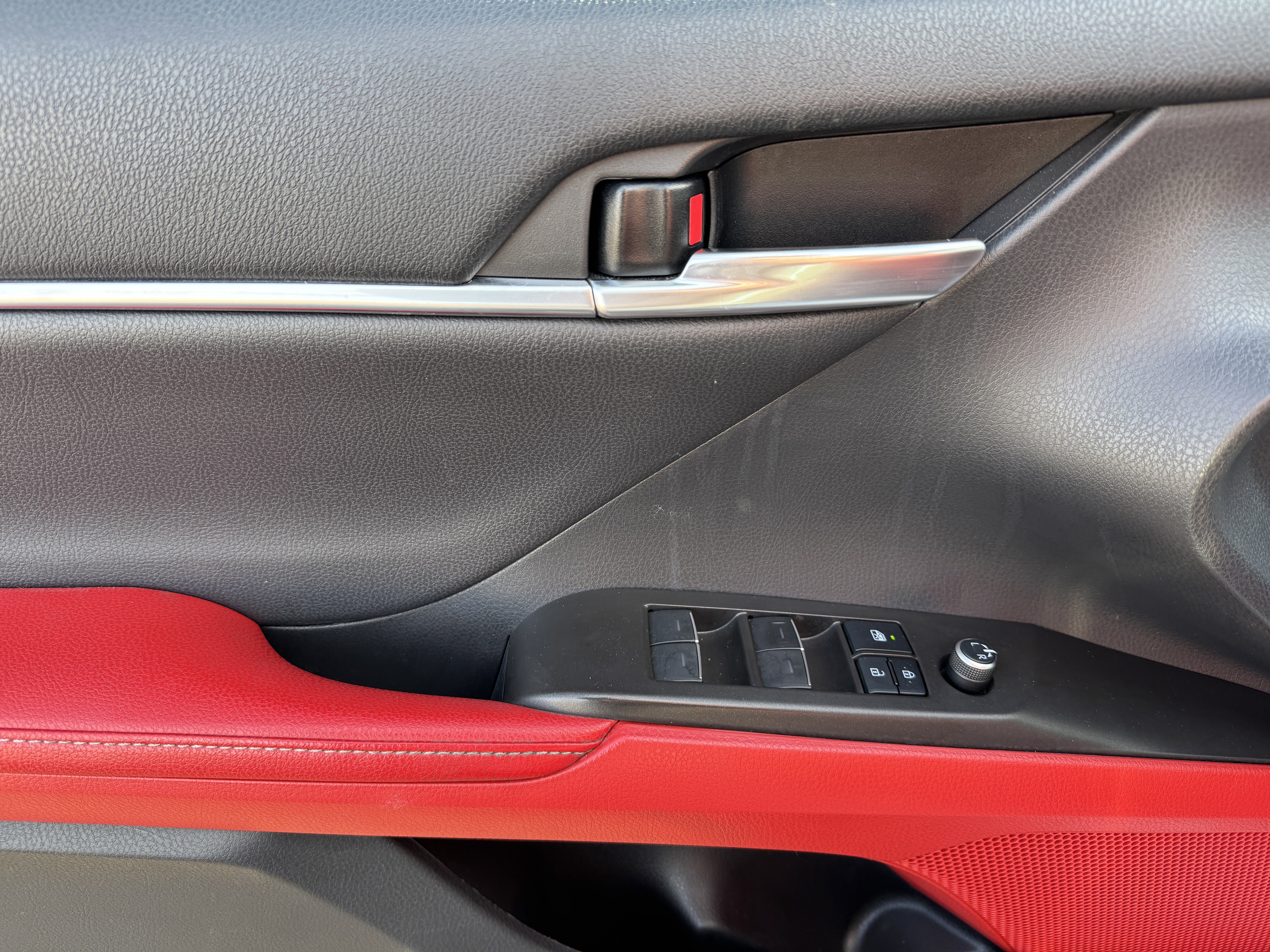 Certified 2021 Toyota Camry XSE image 9