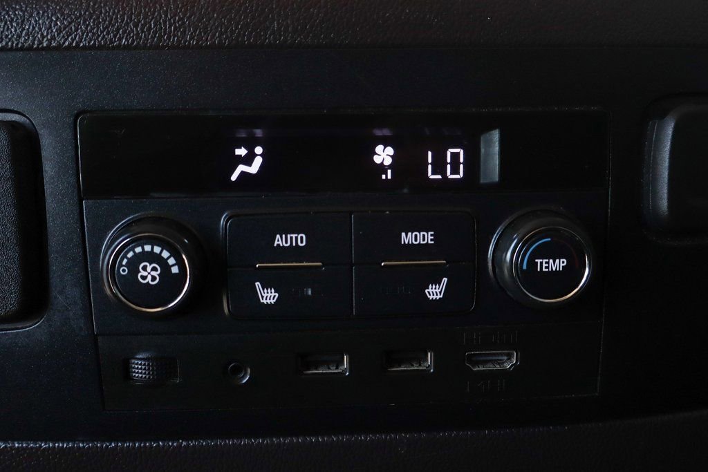 Used 2018 GMC Yukon Denali w/ Denali Ultimate Package AWD/4WD image 46