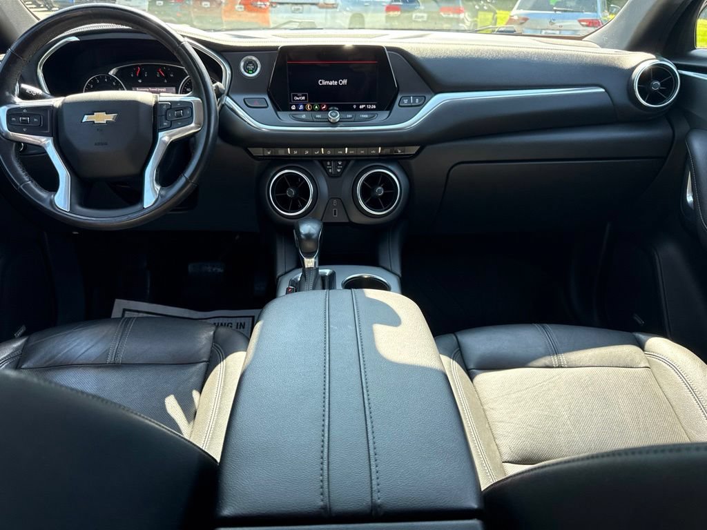 Used 2019 Chevrolet Blazer LT w/ Sound & Technology Package AWD/4WD image 18
