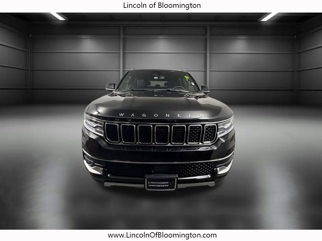 Used 2024 Jeep Wagoneer L Series II w/ Flexible Seating Group image 11