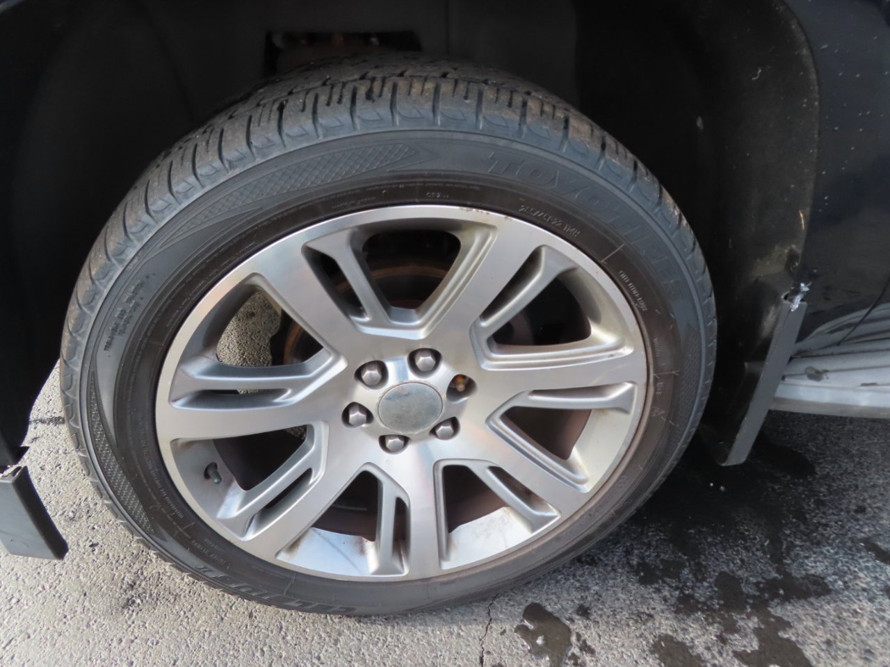 Used 2015 Chevrolet Tahoe LT image 7