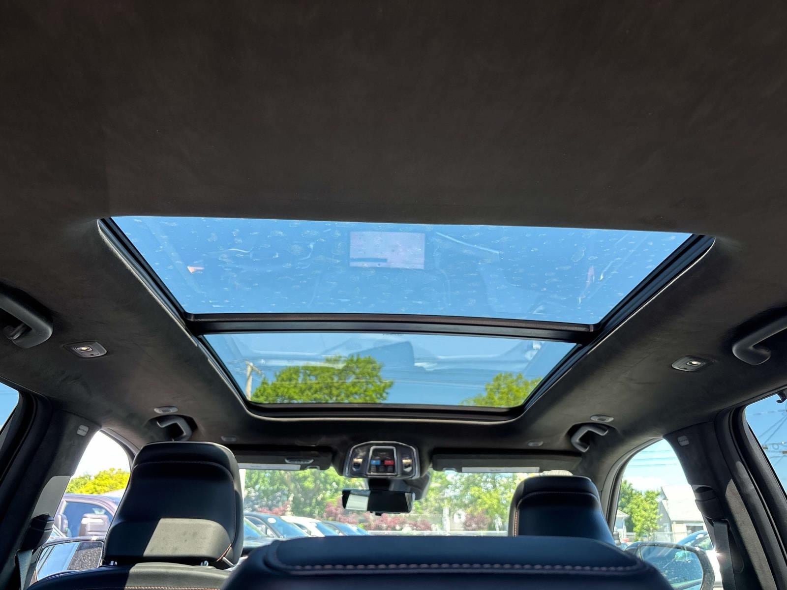 New 2026 Jeep Grand Cherokee Summit AWD/4WD image 6
