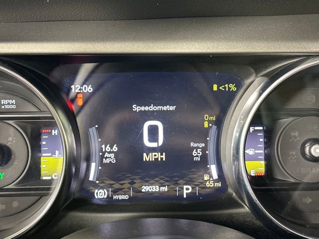 Used 2023 Jeep Wrangler Unlimited w/ Cold Weather Group image 18