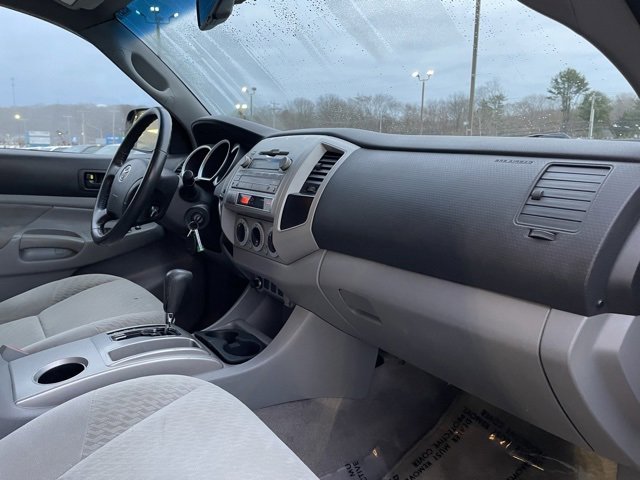 Used 2011 Toyota Tacoma 4x4 Double Cab image 24