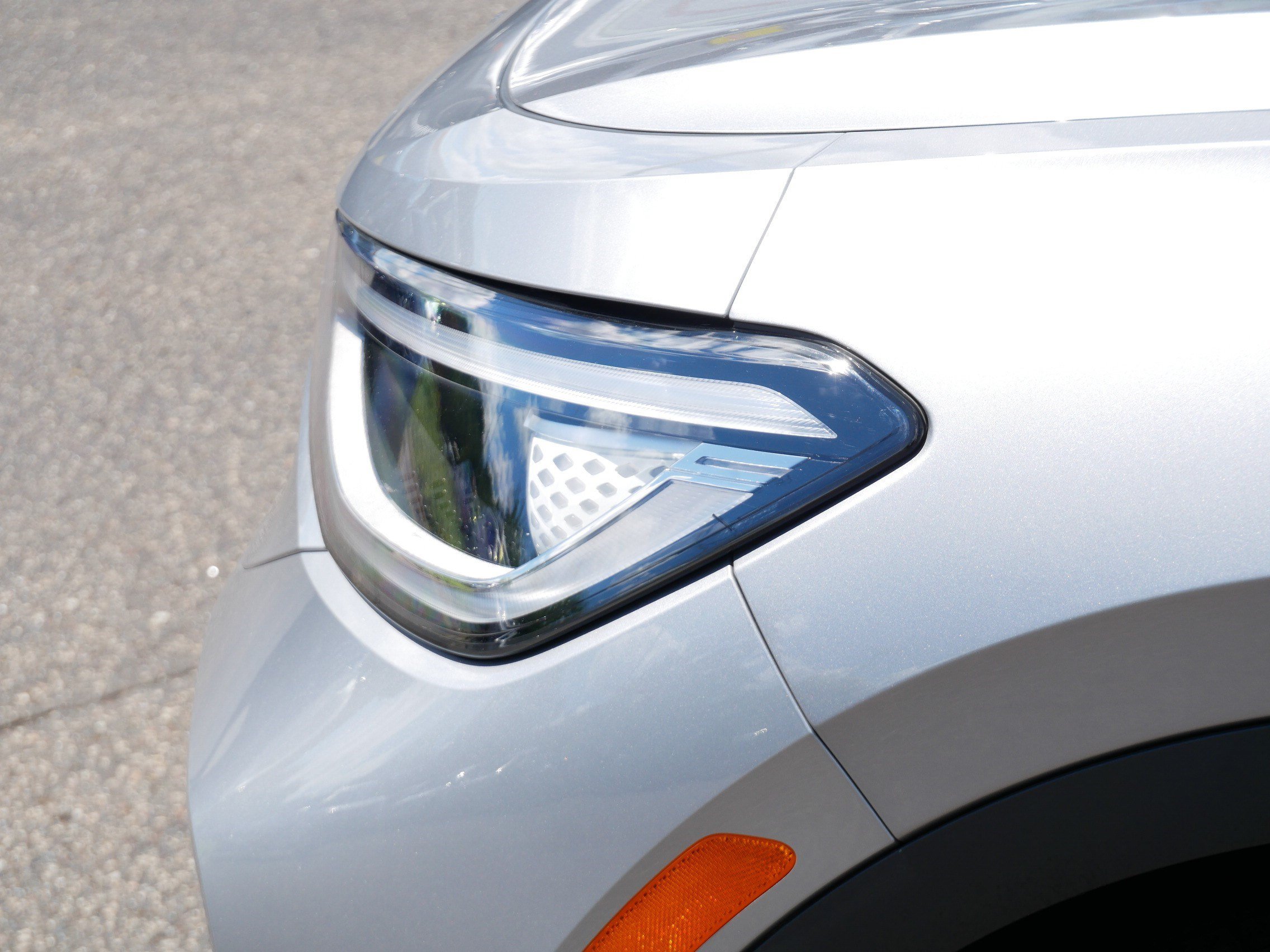 Certified 2025 Volkswagen ID.4 Pro S AWD/4WD image 16