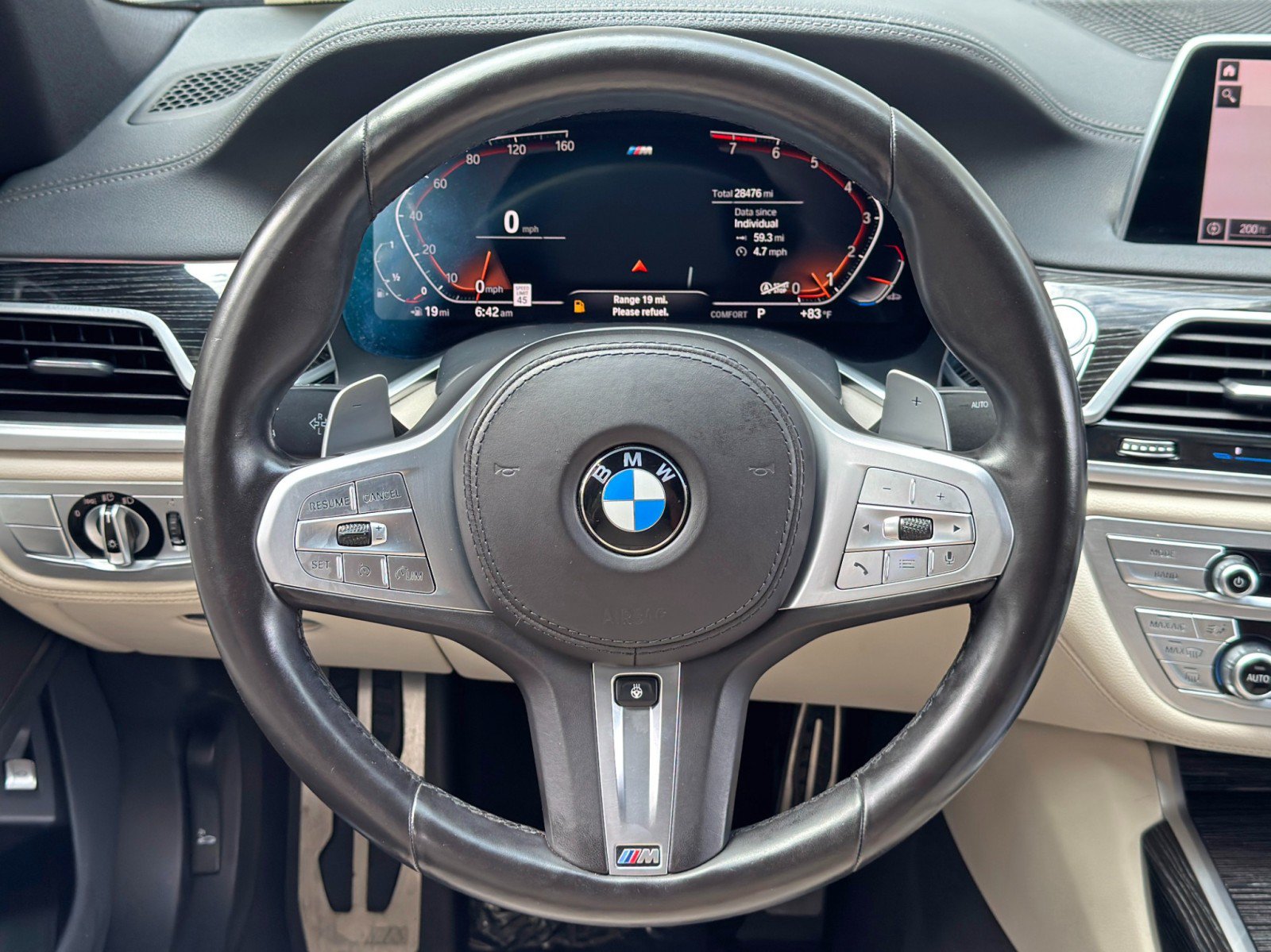 Used 2021 BMW 740i w/ M Sport Package RWD image 22