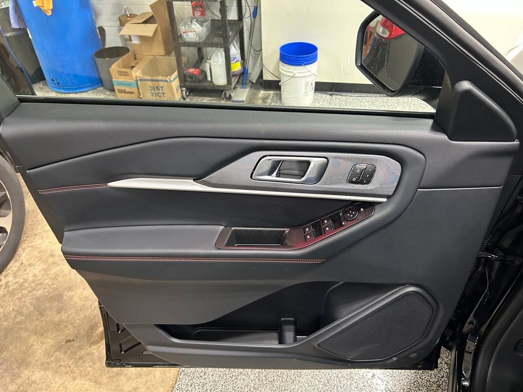 New 2027 Ford Explorer ST-Line w/ Premium Package AWD/4WD image 14