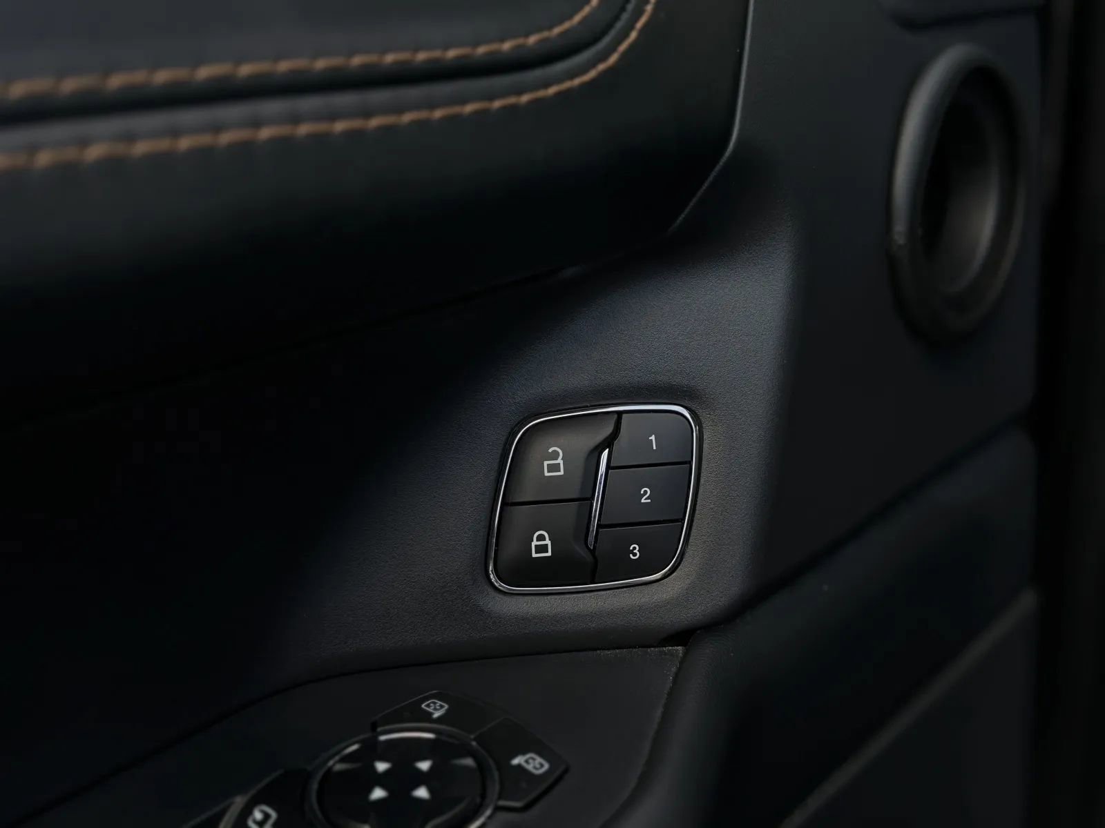 Used 2023 Ford Expedition Max Platinum AWD/4WD image 28