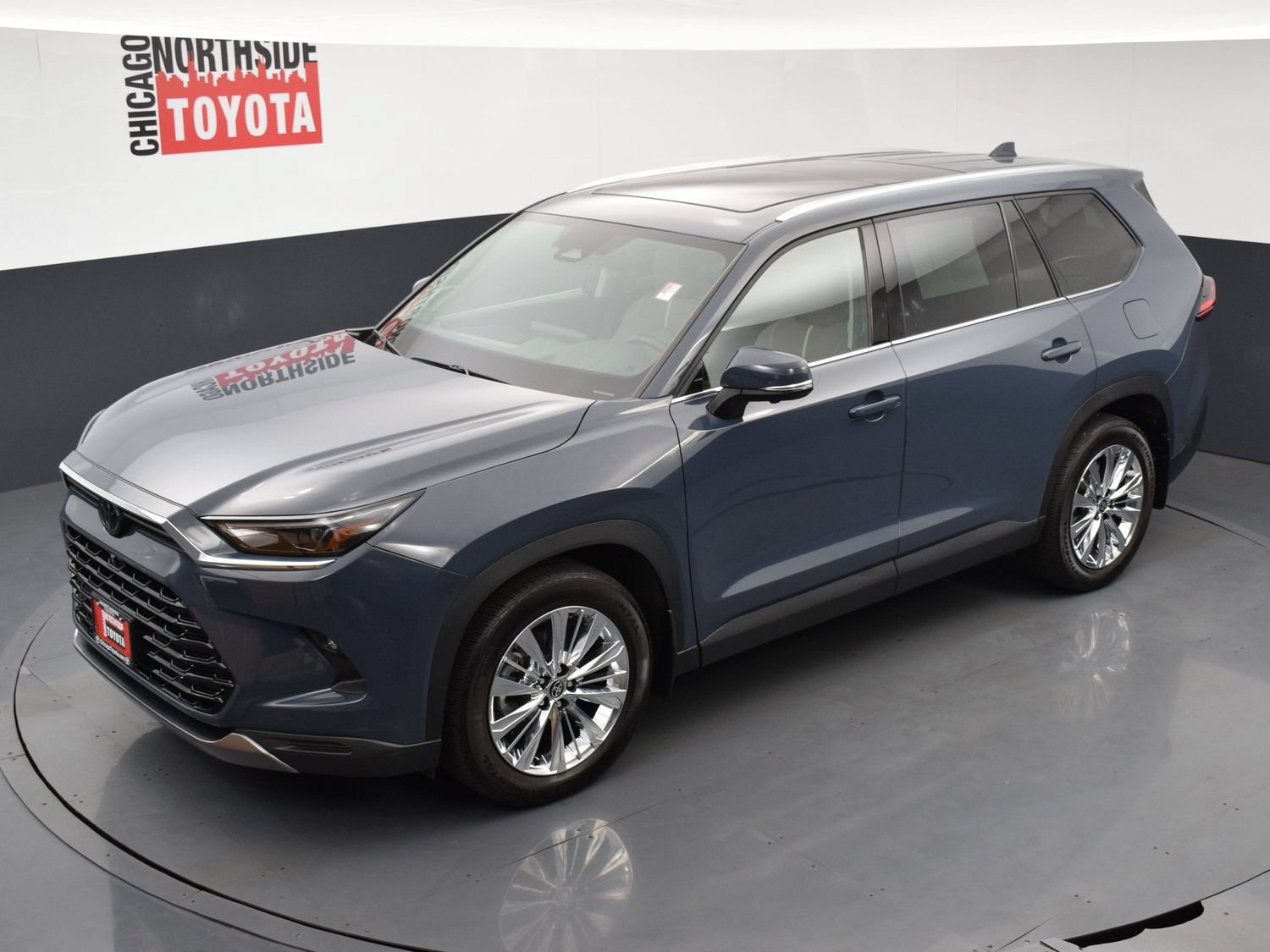 Used 2025 Toyota Grand Highlander AWD image 35