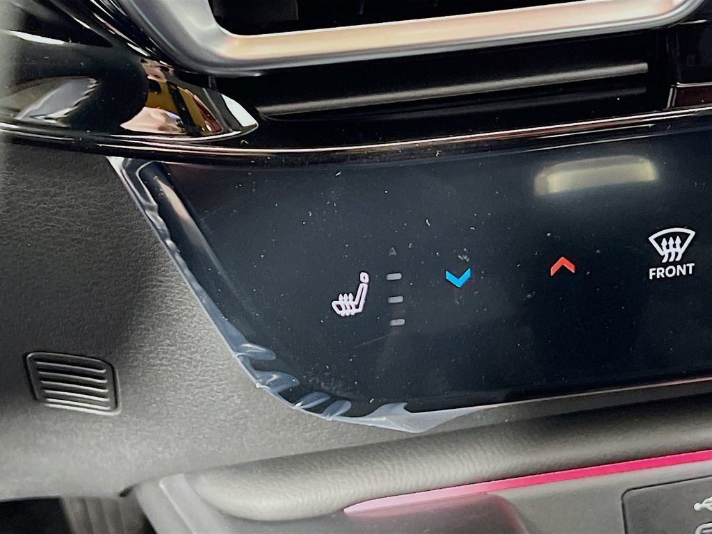 New 2026 Nissan Sentra SR w/ SR Premium Package FWD image 18