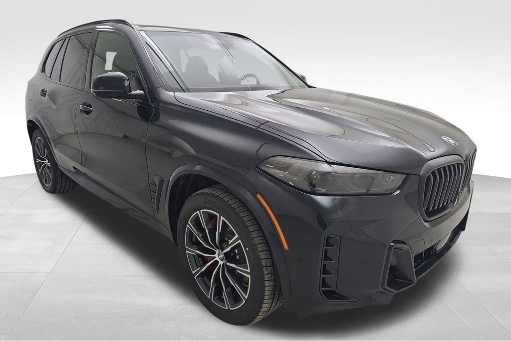 New 2026 BMW X5 xDrive40i w/ M Sport Package AWD/4WD image 2