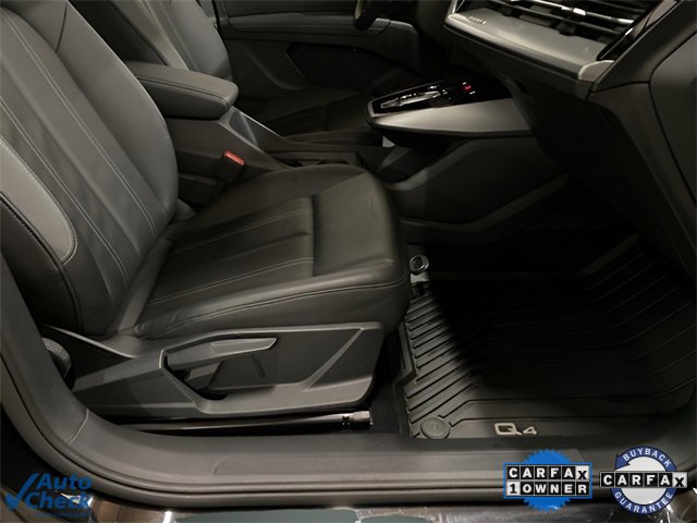 Used 2024 Audi Q4 e-tron Premium image 75