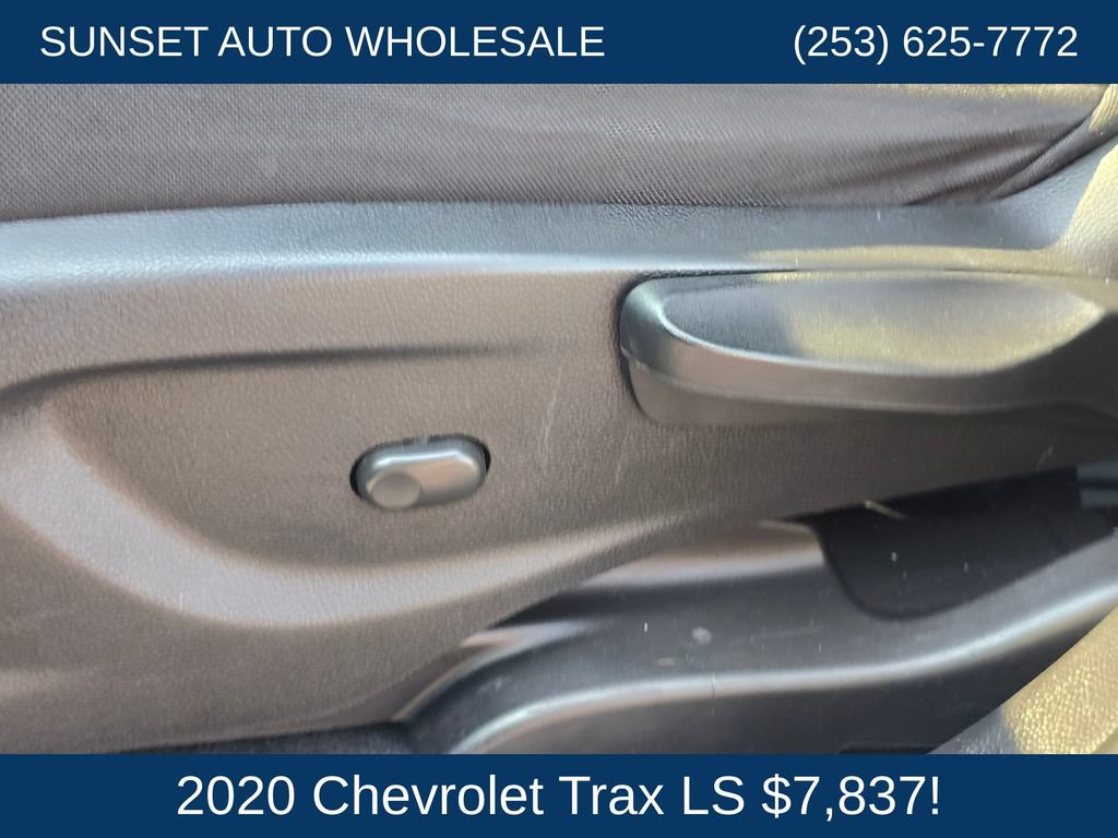 Used 2020 Chevrolet Trax LS w/ Tint and Cruise Package FWD image 23