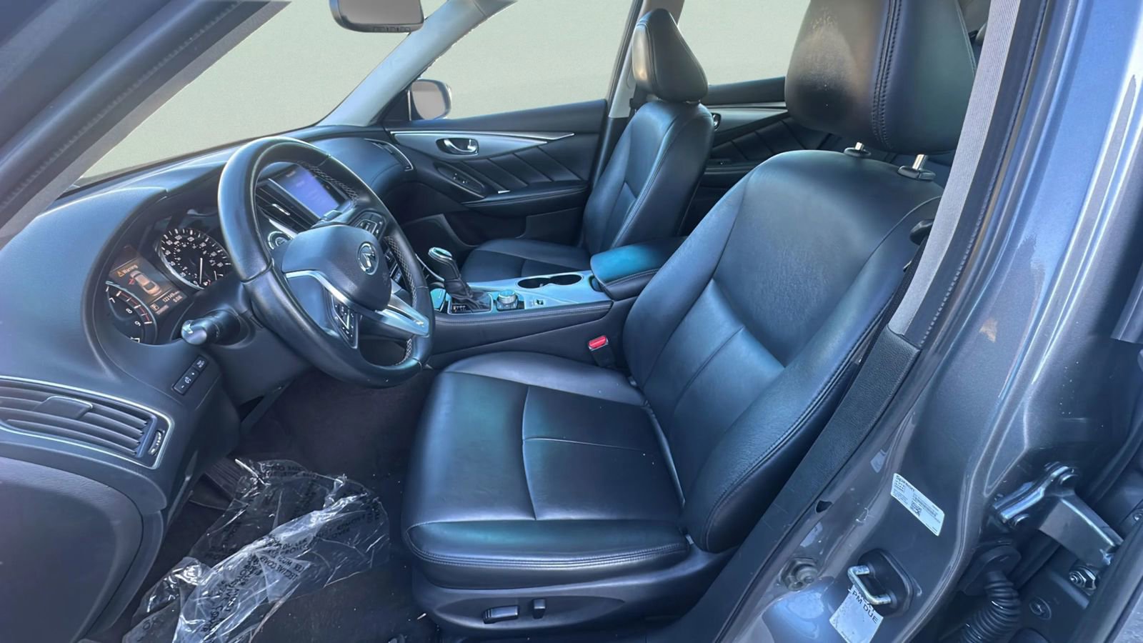 Used 2020 INFINITI Q50 Luxe image 17