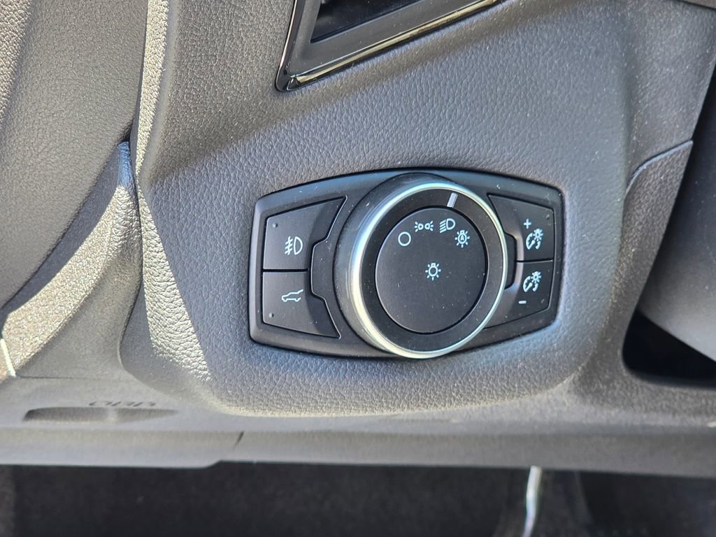 Used 2017 Ford Escape Titanium FWD image 7