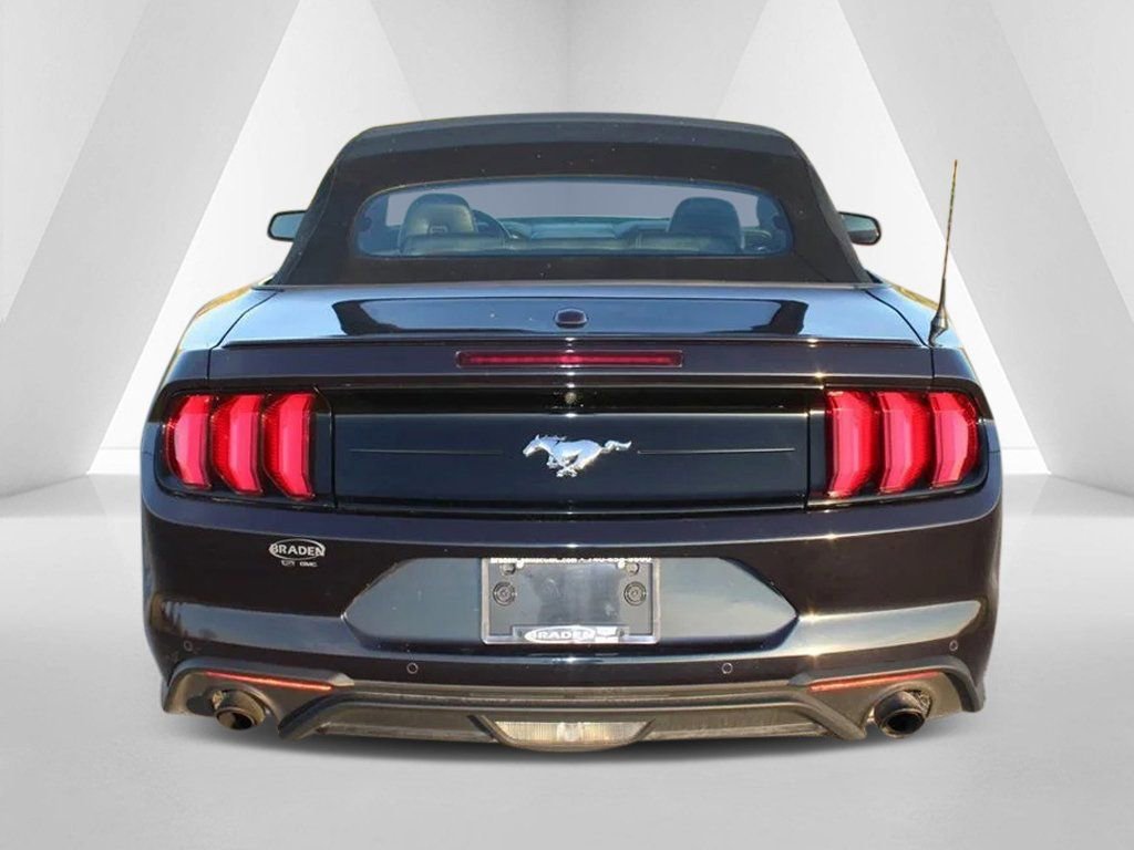 Used 2023 Ford Mustang Premium image 6