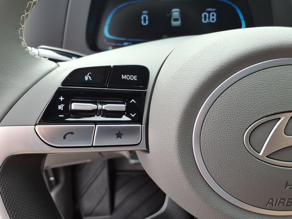New 2026 Hyundai Elantra Sport FWD image 17