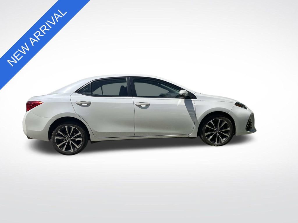 Used 2017 Toyota Corolla XSE w/ Carpet Mat Package (TMS) FWD image 2
