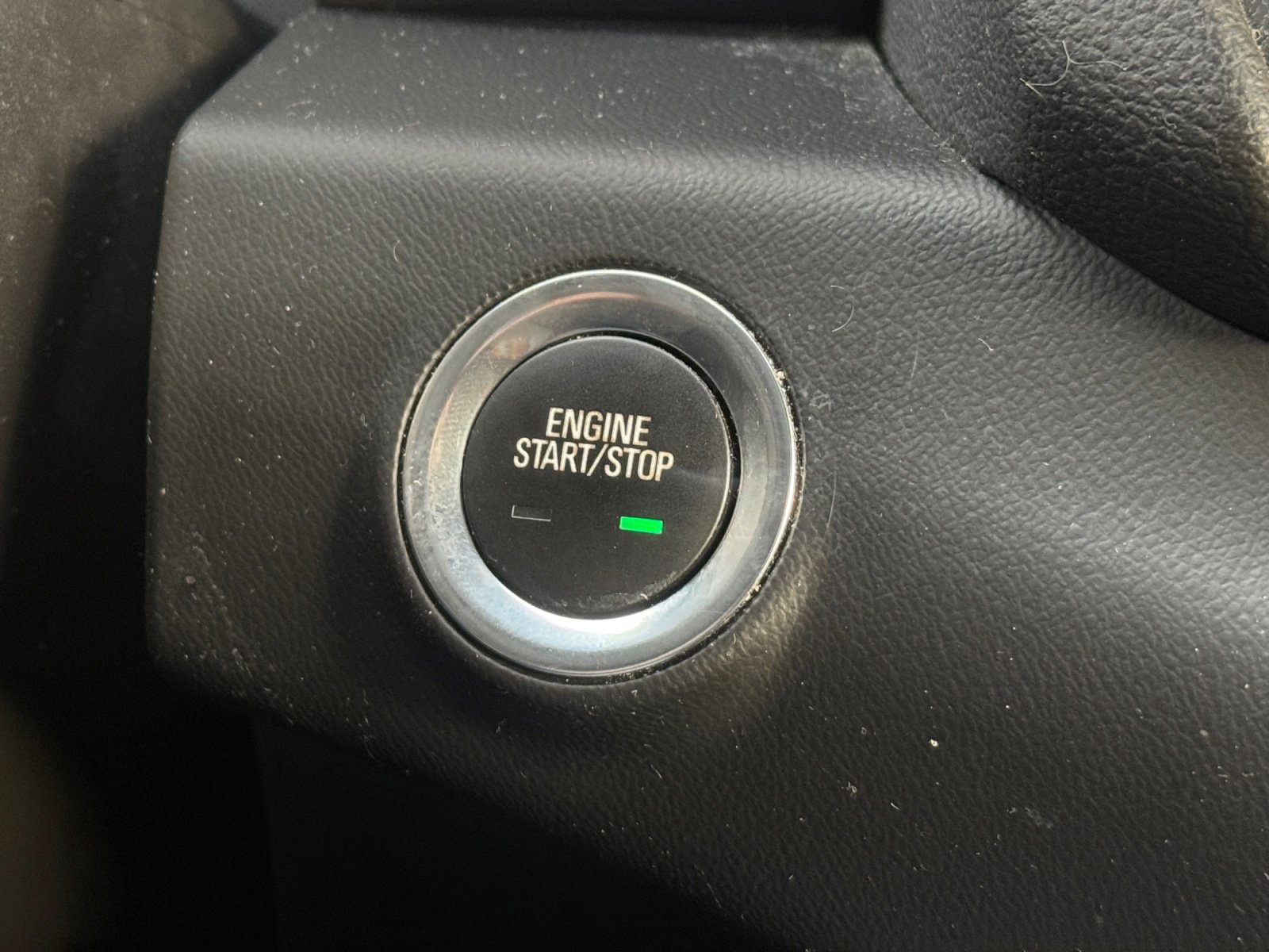 Used 2023 GMC Terrain SLT w/ LPO, Floor Liner Package image 23