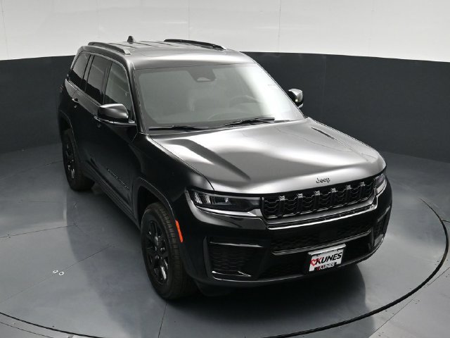New 2026 Jeep Grand Cherokee Altitude AWD/4WD image 49