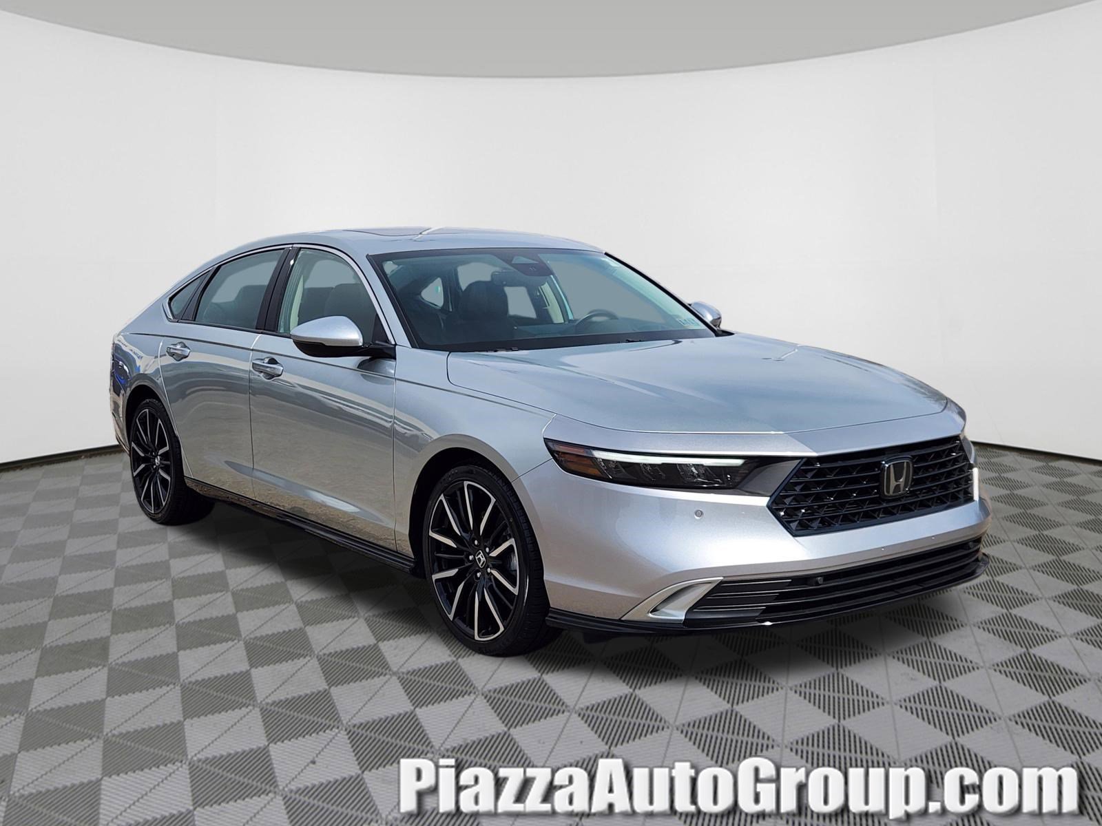 Certified 2024 Honda Accord Touring image 1