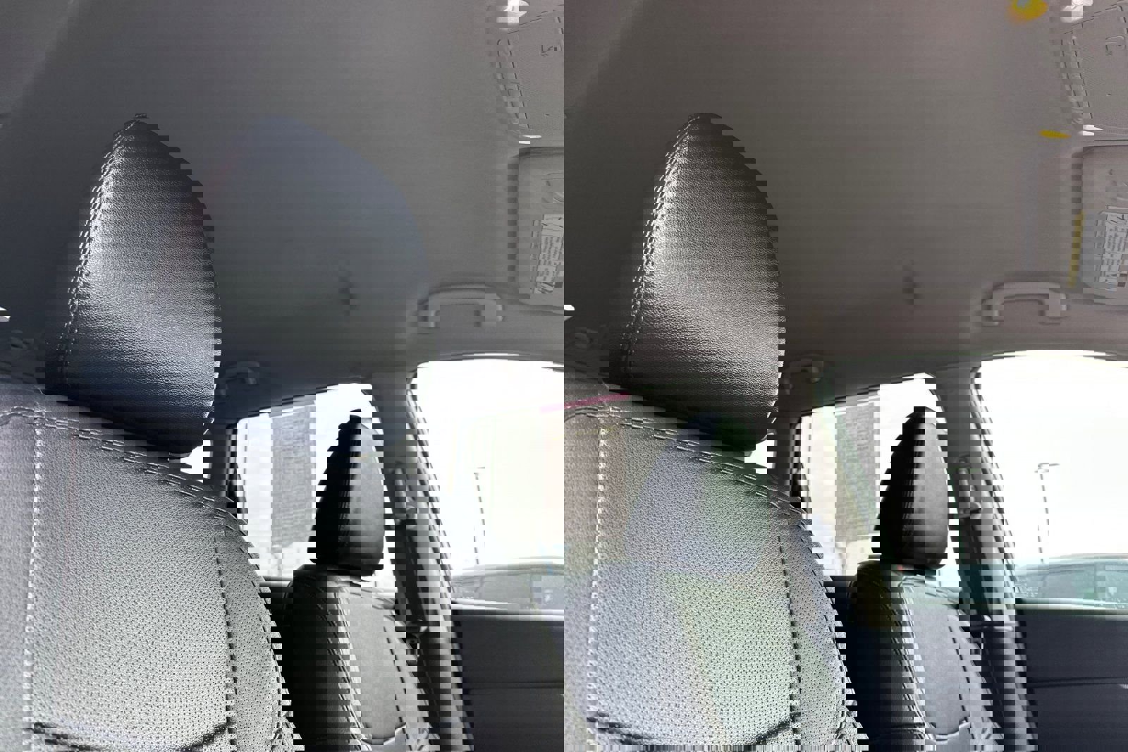 Used 2020 Nissan Rogue SL image 19