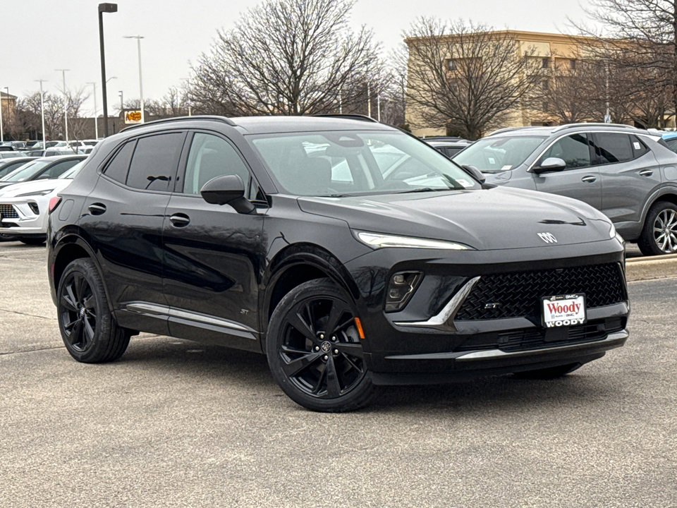 New 2025 Buick Envision Sport Touring image 2