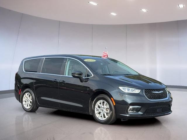 Used 2023 Chrysler Pacifica Touring-L FWD 360° Tour