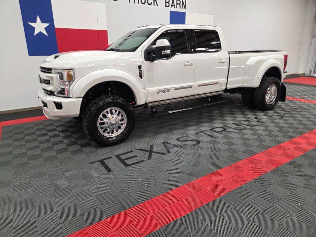 Used 2021 Ford F350 Lariat w/ Lariat Ultimate Package image 3