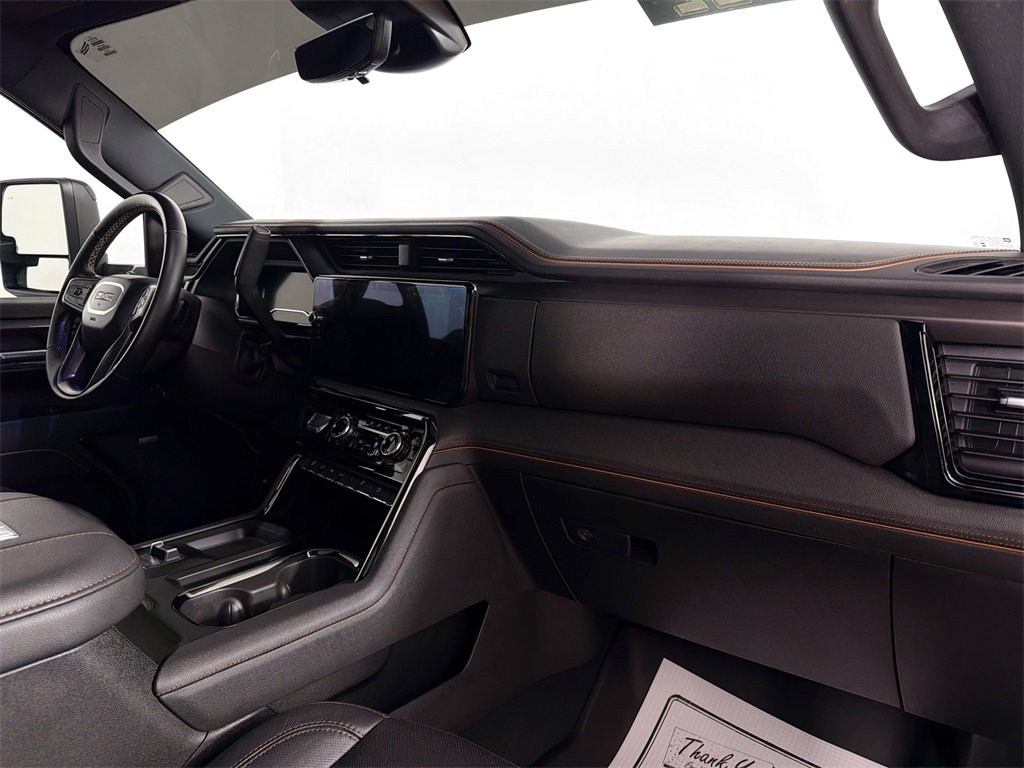 Used 2024 GMC Sierra 2500 AT4 w/ AT4 Premium Plus Package image 26