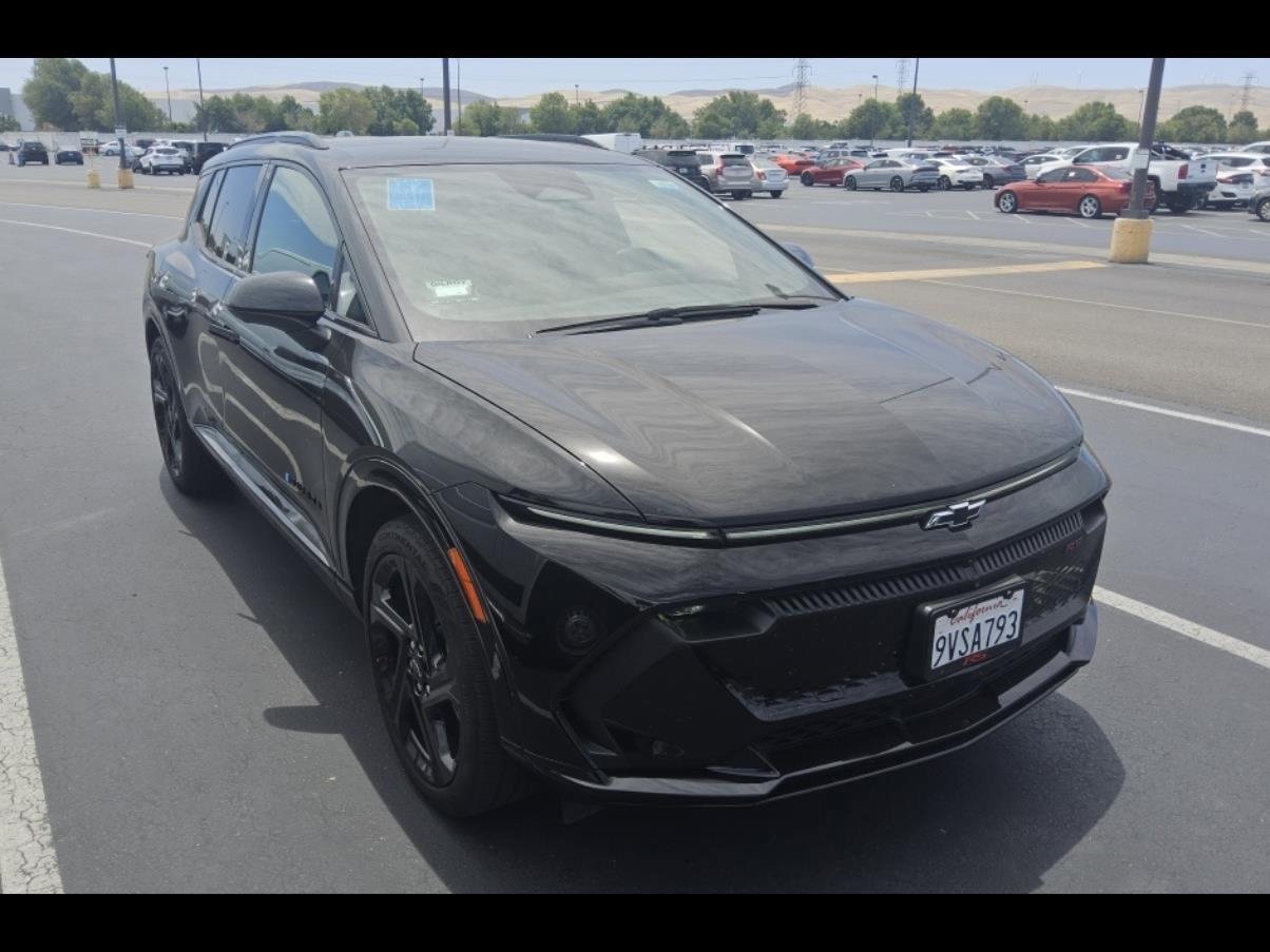 Used 2025 Chevrolet Equinox EV RS FWD image 14