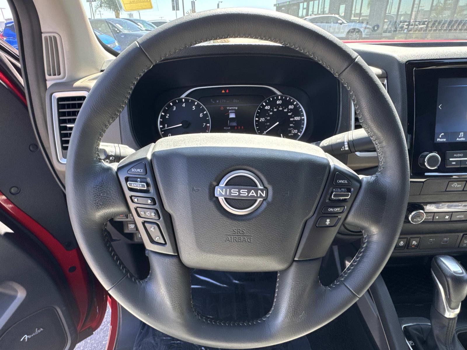 Used 2024 Nissan Frontier SV w/ SV Convenience Package image 8