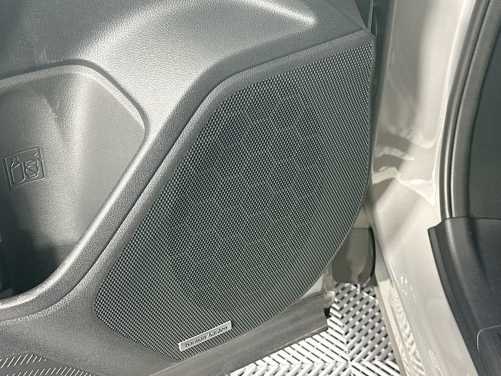 New 2025 Subaru Forester Limited image 25