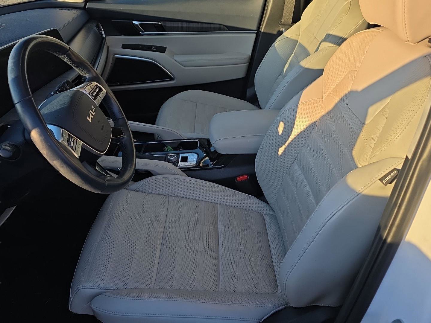 Used 2024 Kia Telluride SX Prestige AWD/4WD image 26