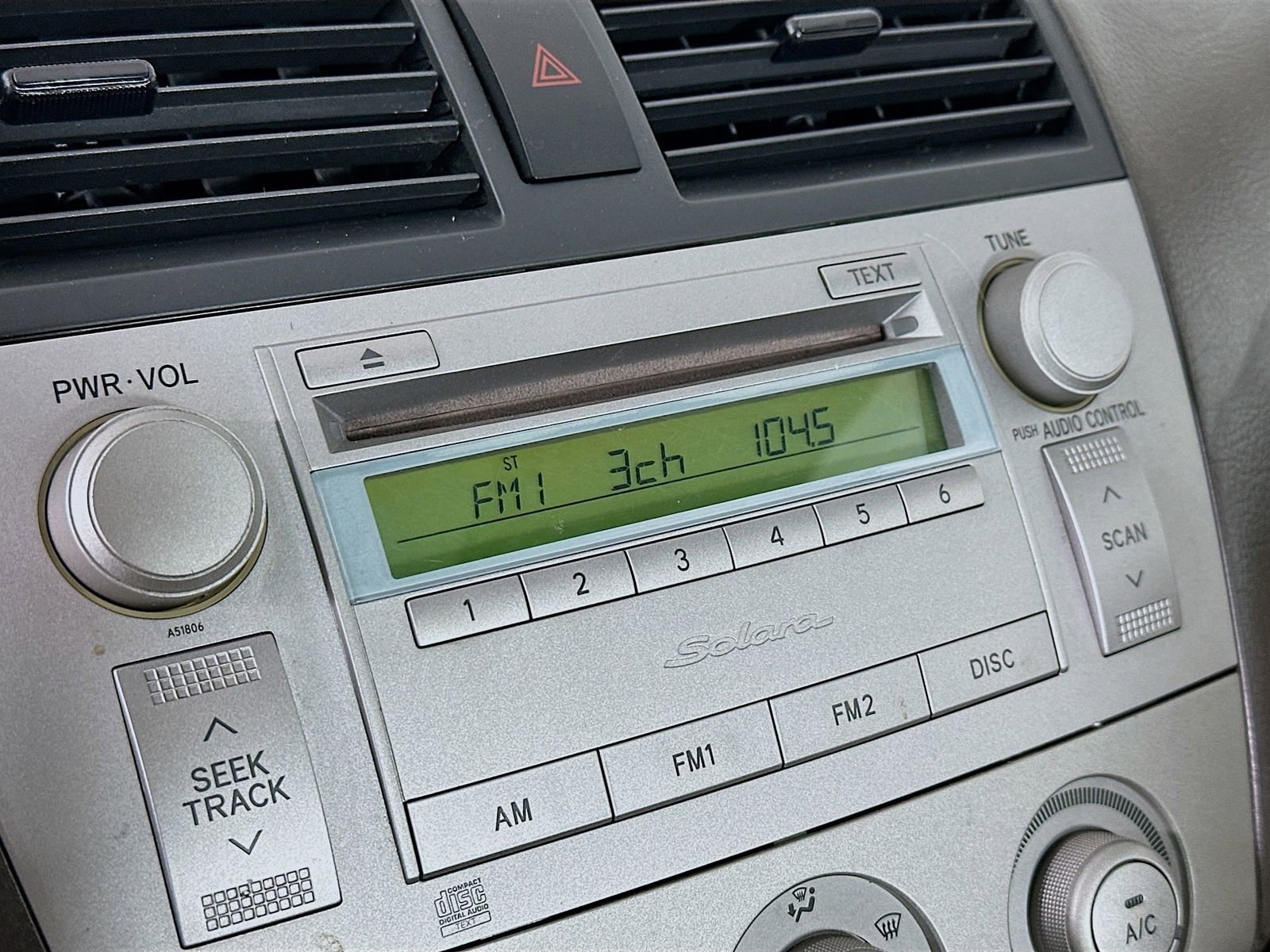 Used 2006 Toyota Solara SE image 14