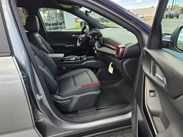 New 2026 Chevrolet Equinox RS w/ Safety and Technology Package AWD/4WD image 24