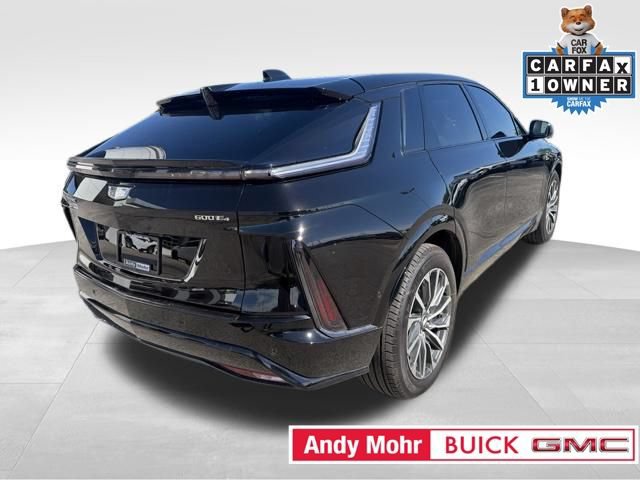 Used 2025 Cadillac Lyriq Sport AWD/4WD image 11