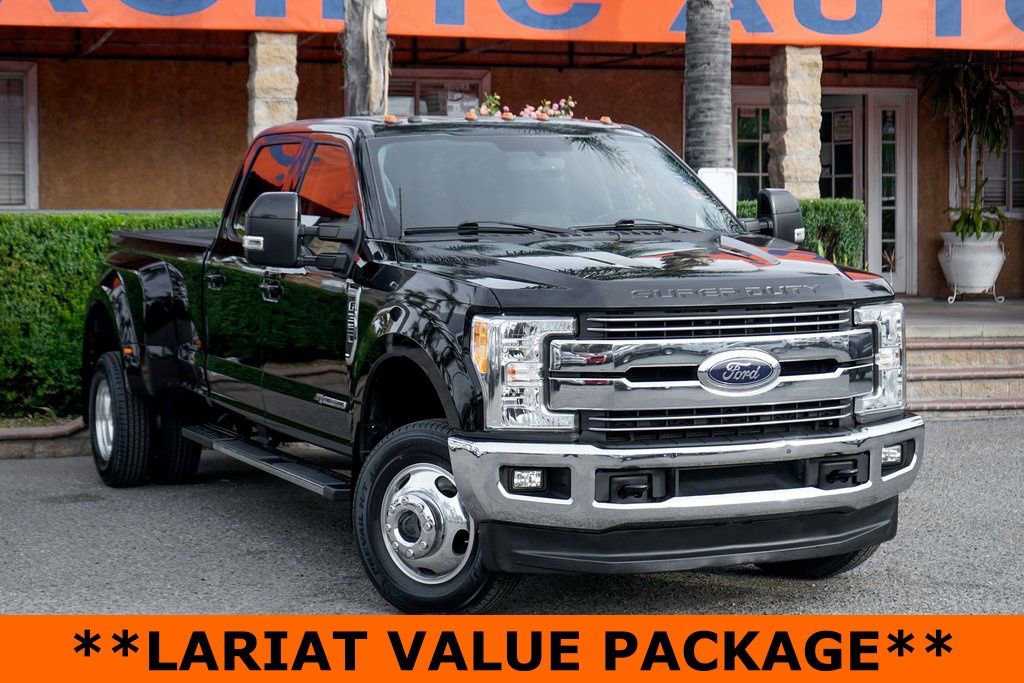 Used 2017 Ford F350 Lariat w/ Lariat Value Package image 2