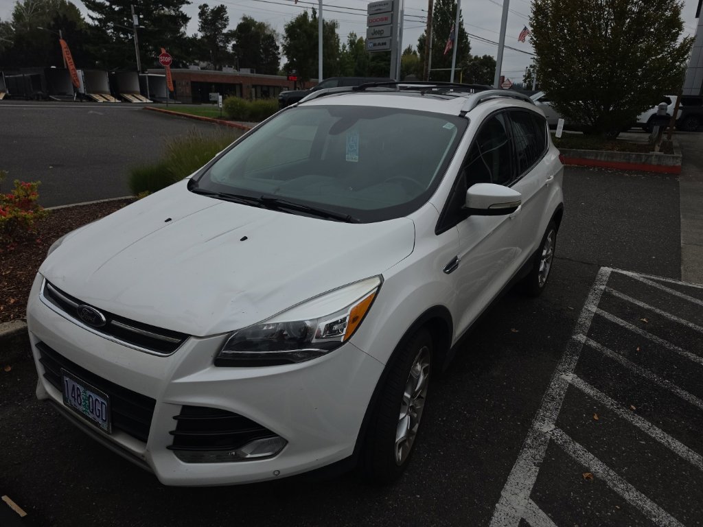Used 2013 Ford Escape Titanium w/ Parking Technology Pkg AWD/4WD image 2