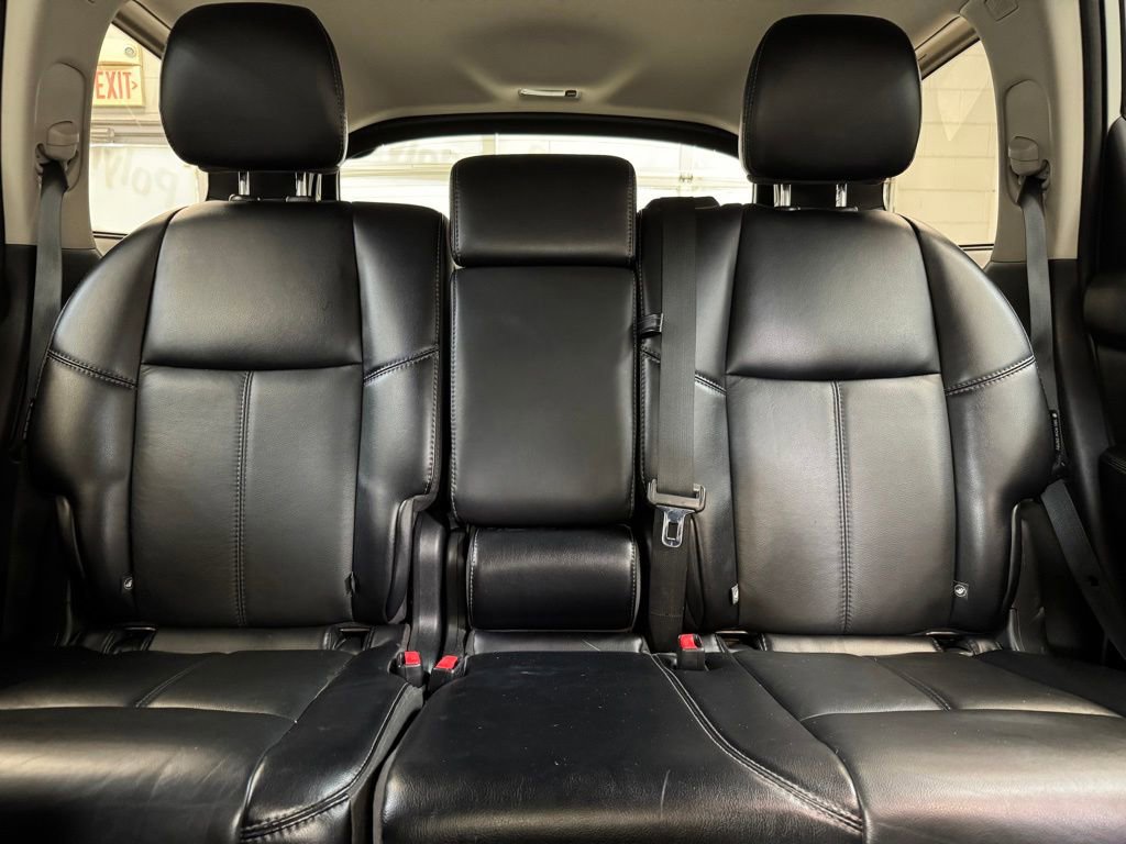 Used 2020 Nissan Pathfinder SL AWD/4WD image 14
